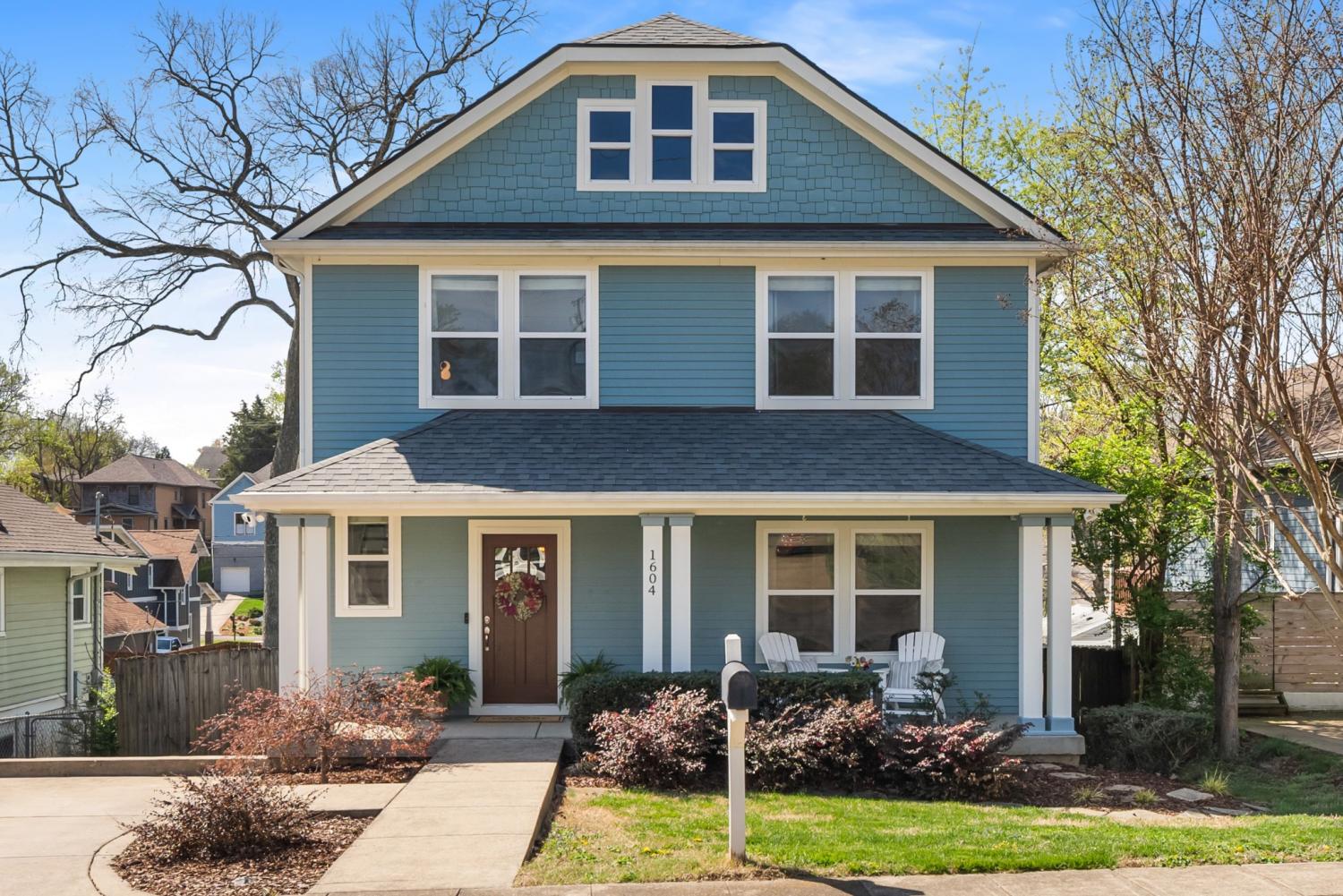 1604-Lillian-St For Sale