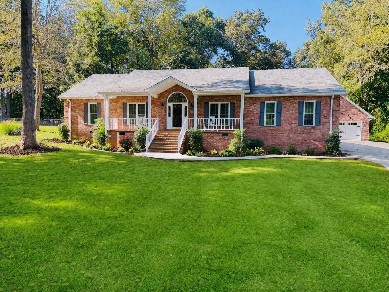 320-Spring-Valley-Dr For Sale