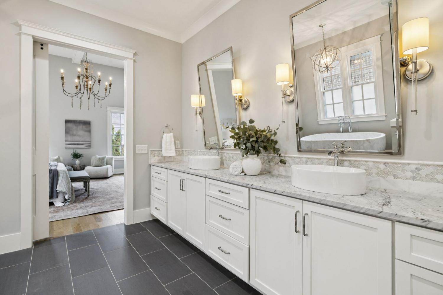 421 Glen West Dr TN 37215 For Sale - 