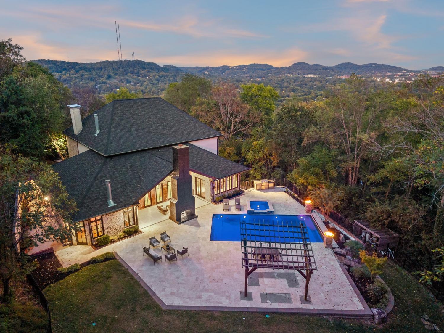 Brentwood Middle School Property for Sale