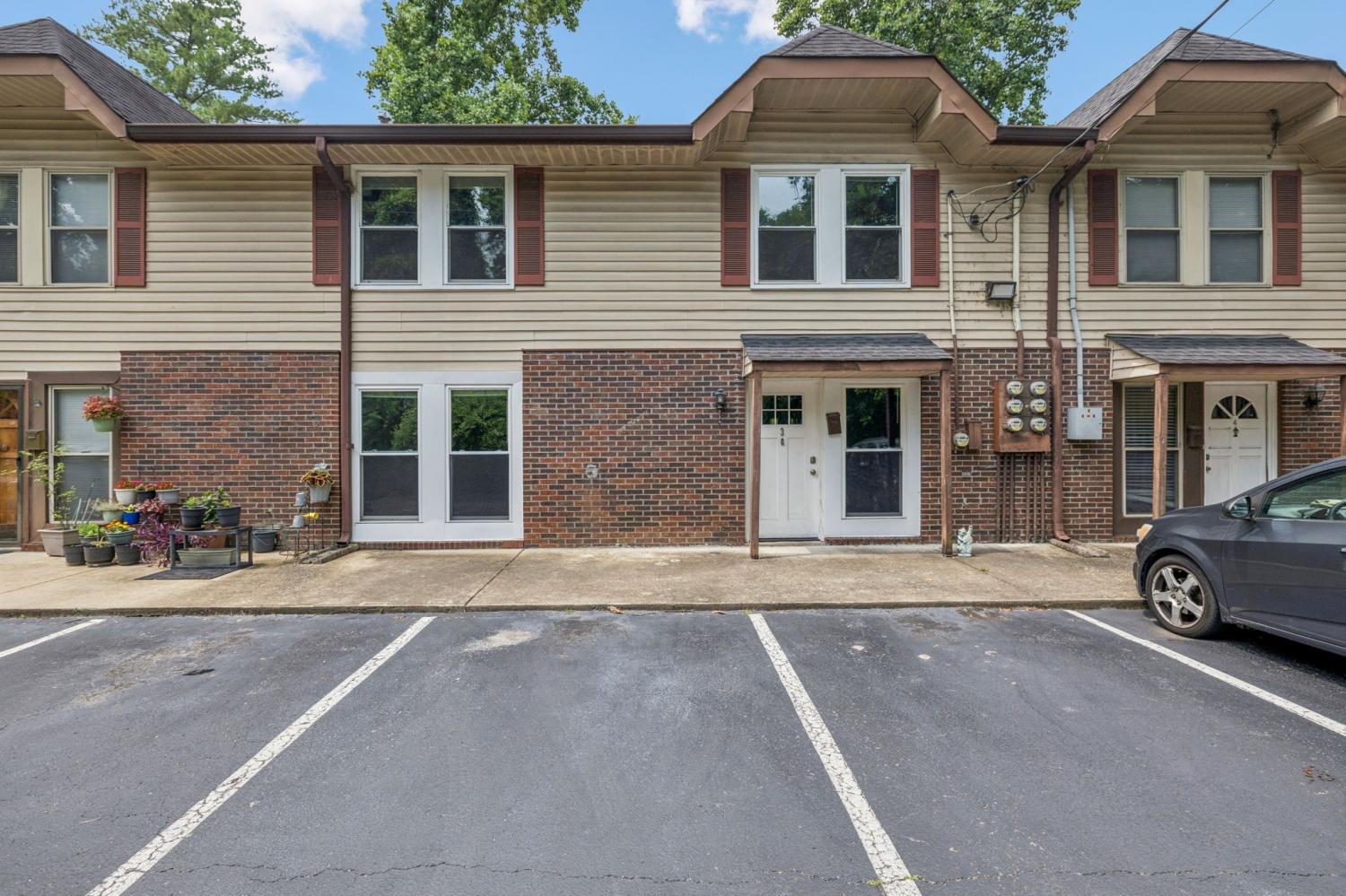 500-Paragon-Mills-Rd For Sale