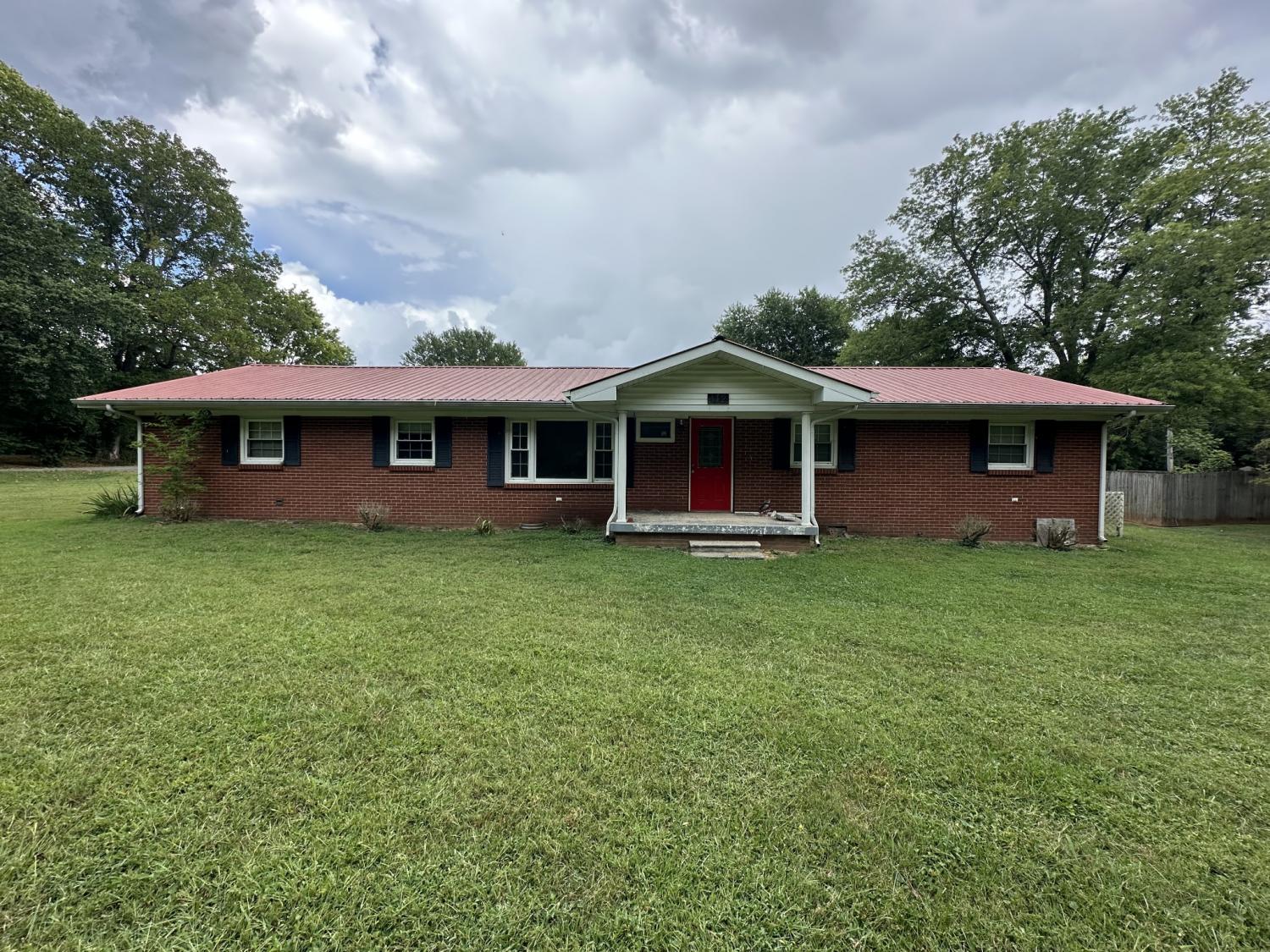 112-McCloud-Ln For Sale