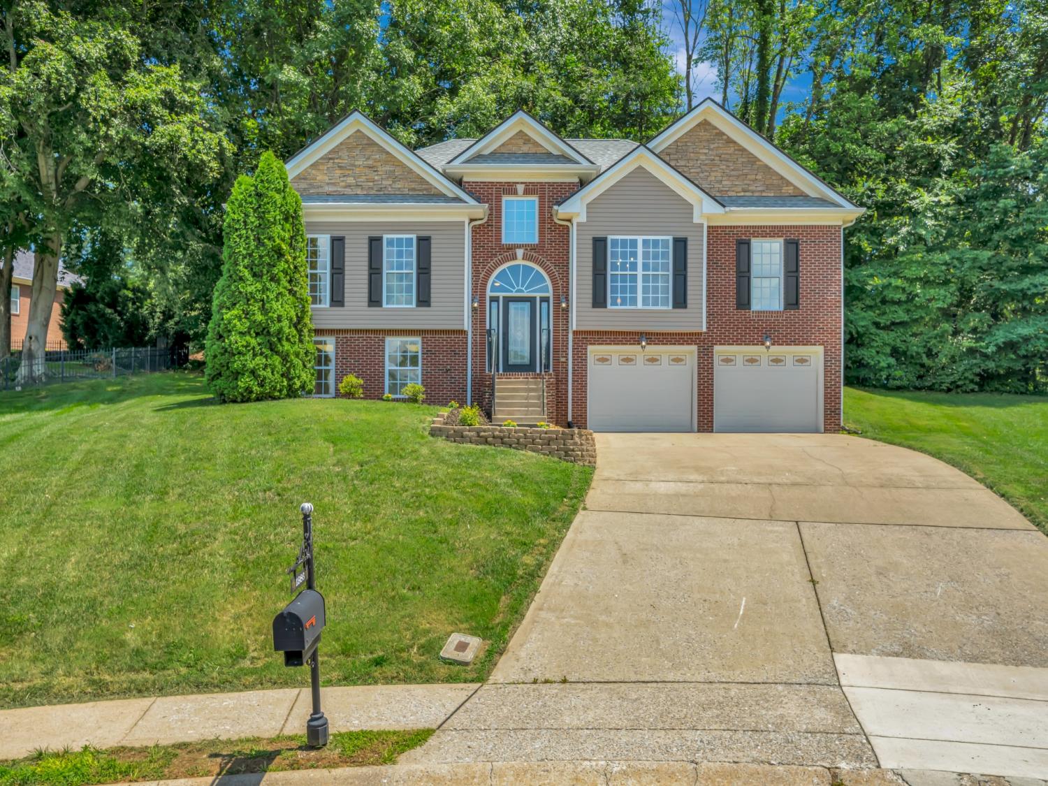 1986-Stone-Valley-Ct For Sale