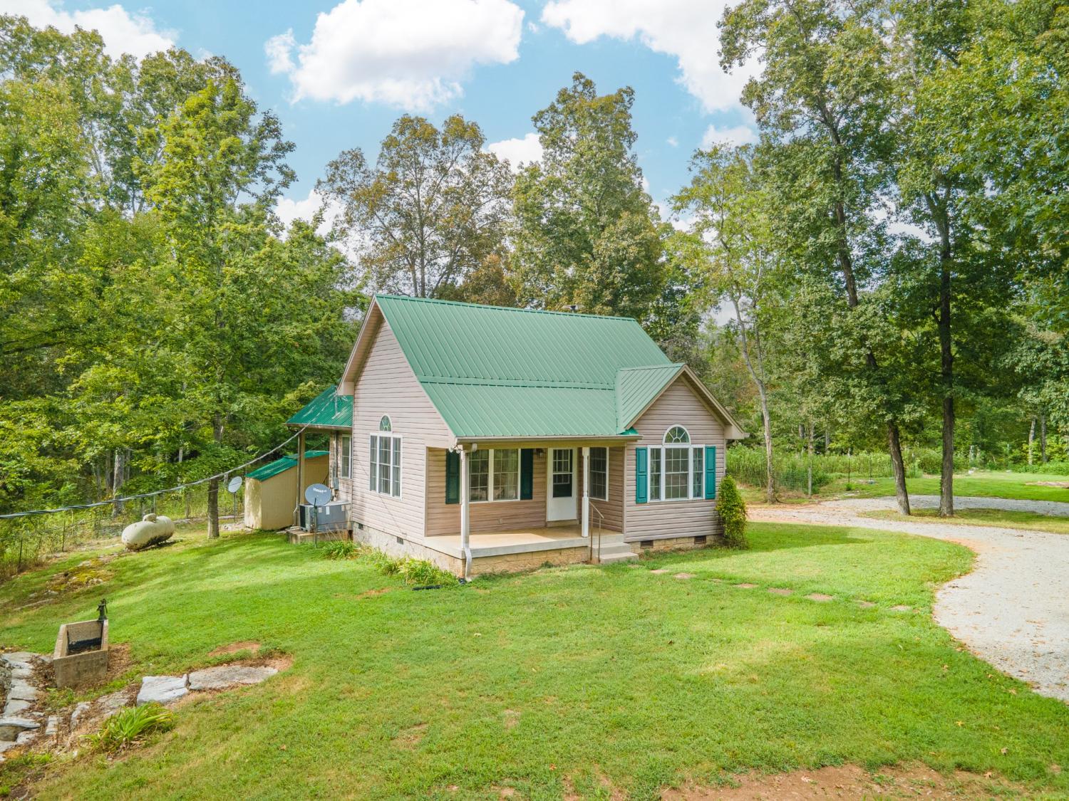 1520-Powell-Ln For Sale