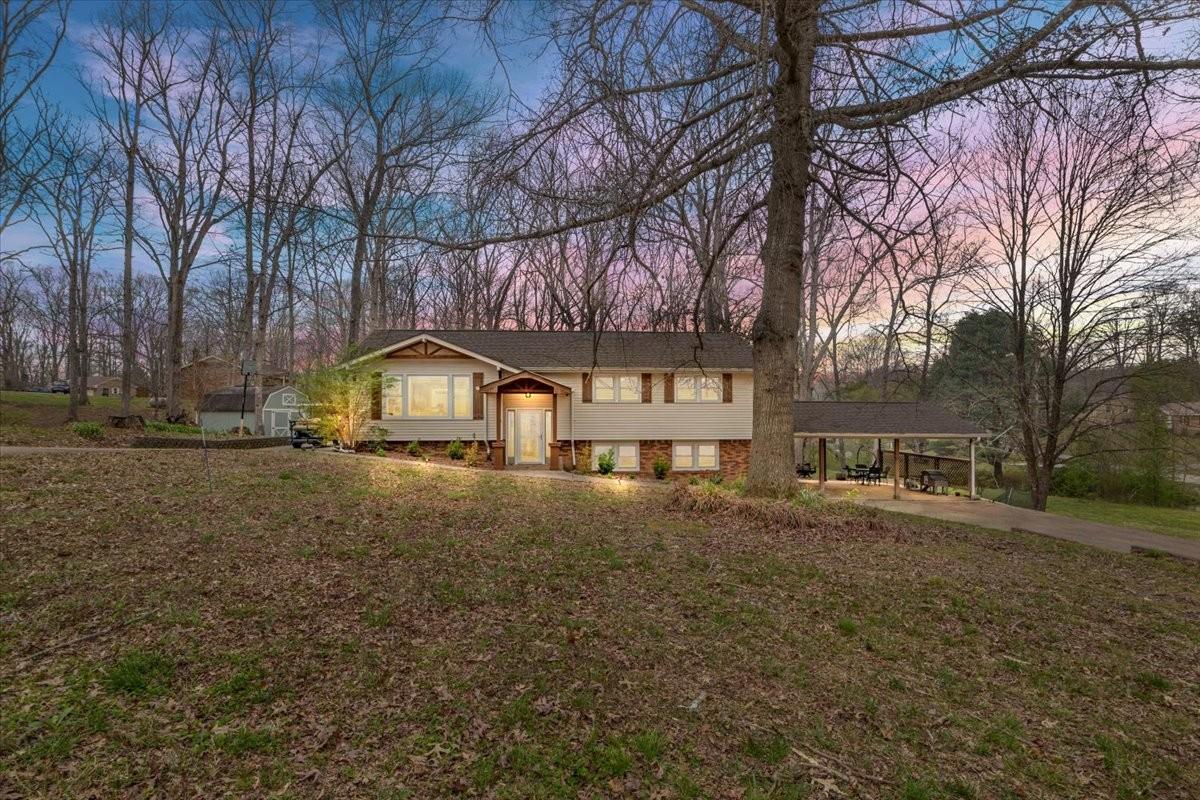 105-Clearwater-Dr For Sale