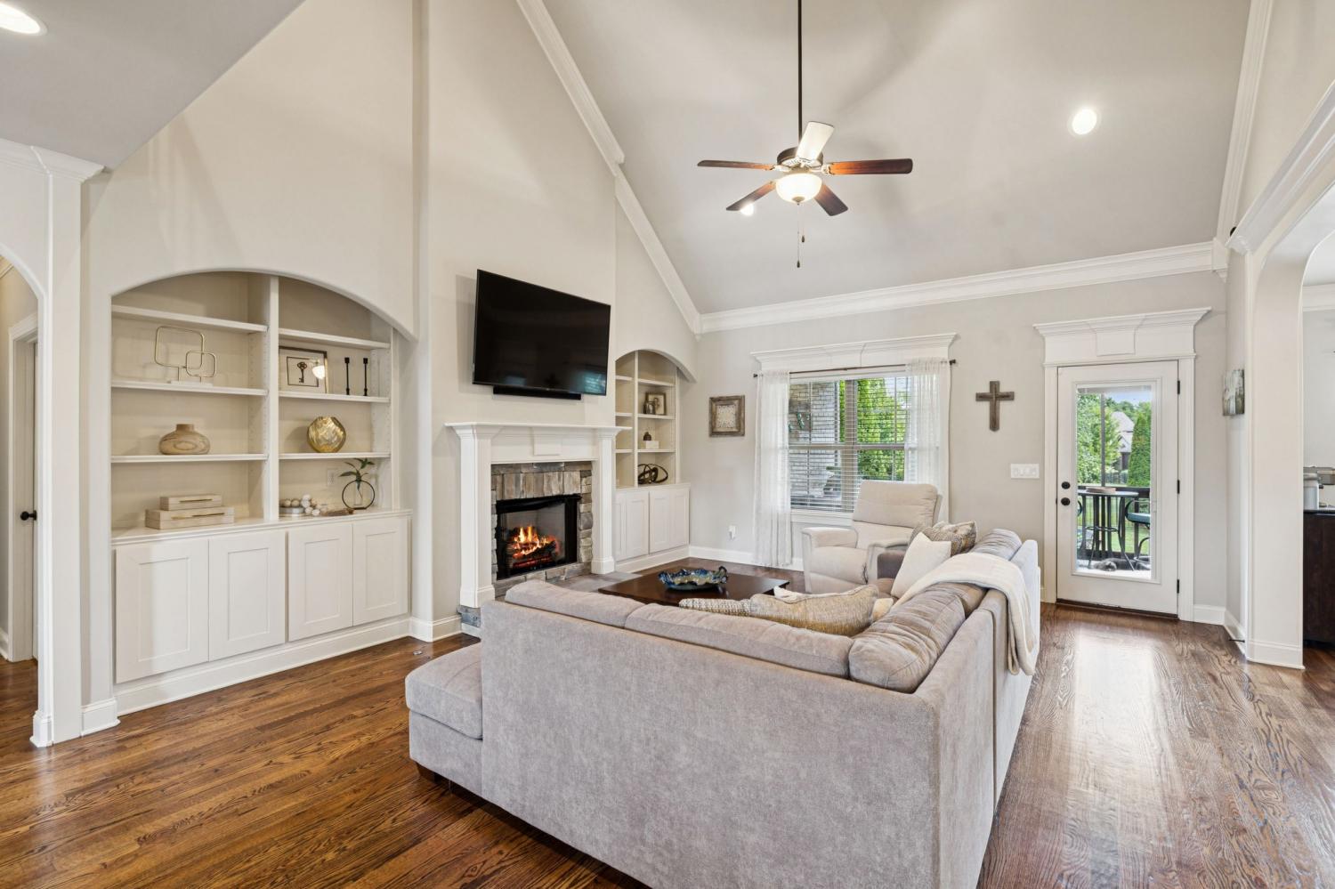 8009 June Apple Ln TN 37174 For Sale - 