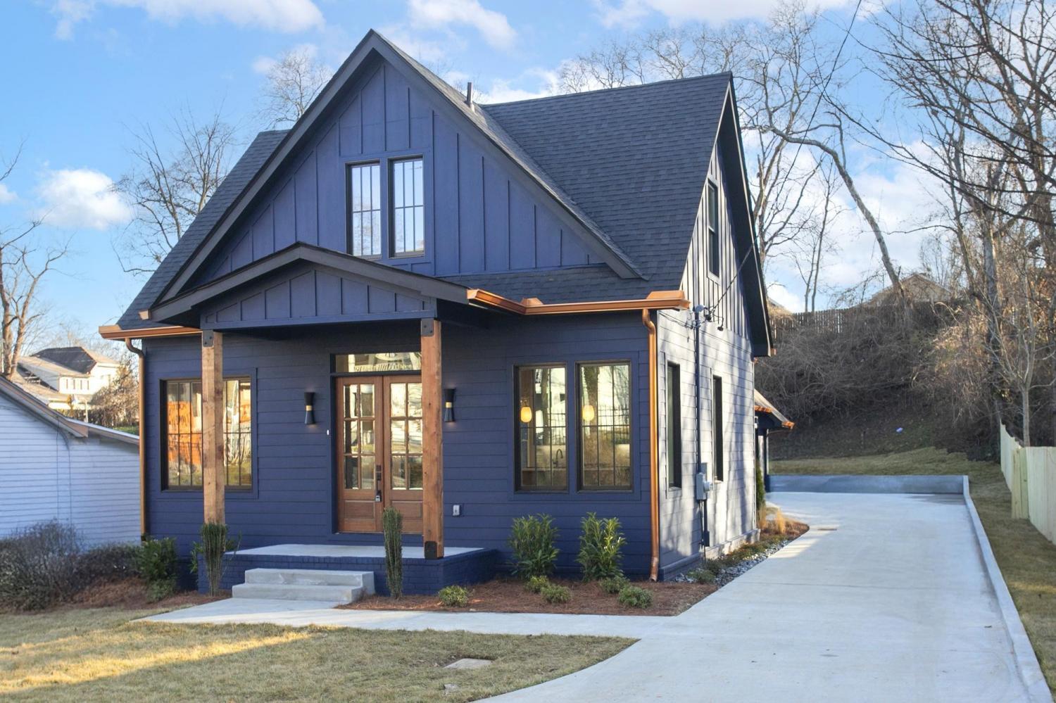 1310-Lillian-St For Sale