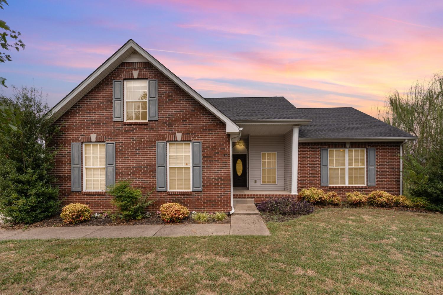 302-Bailey-Ln For Sale