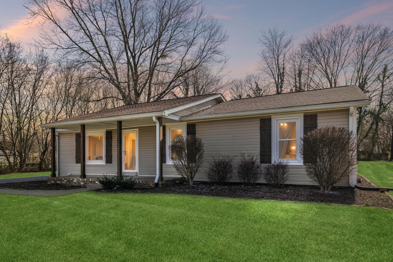 129-E-William-Dr For Sale