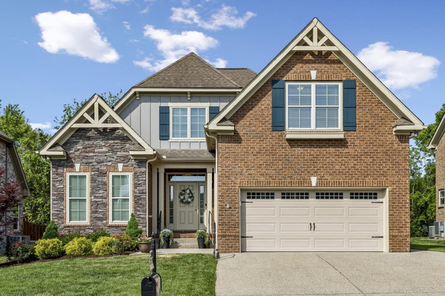 3007 Foust Dr TN 37174 For Sale - 