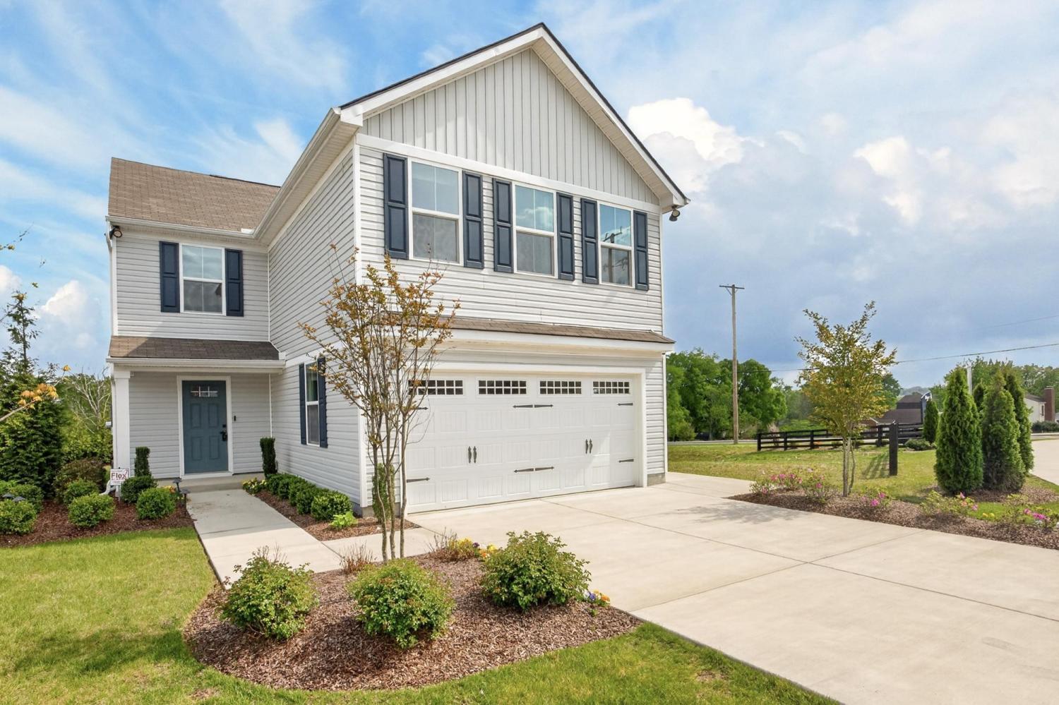 3004-Red-Fox-Rdg For Sale