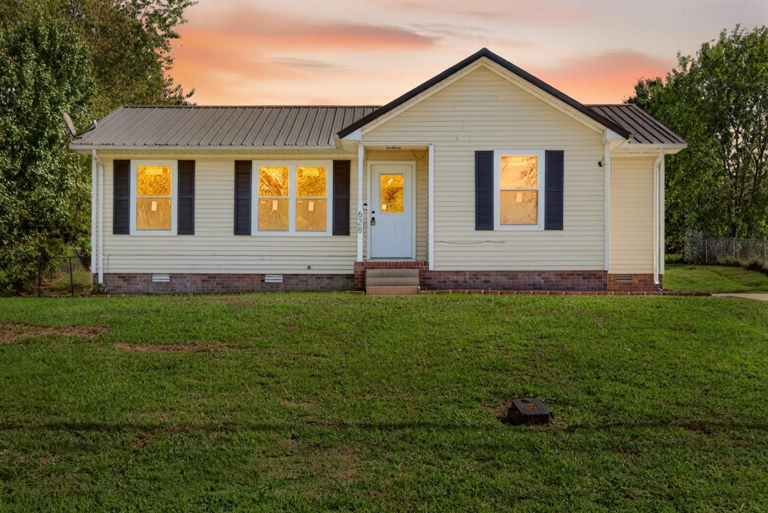 628-Artic-Ave For Sale