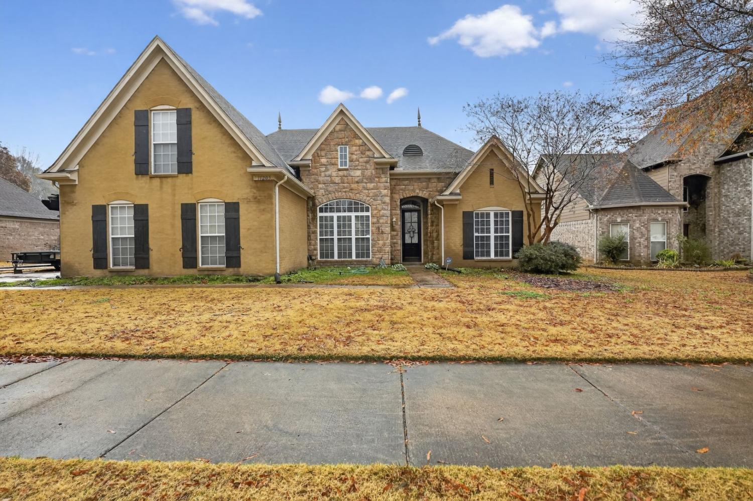 11205-Carston-Cv For Sale