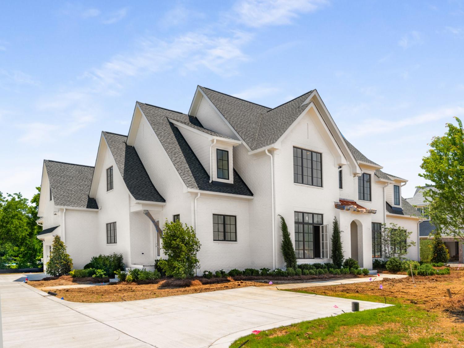 Brentwood Middle School Property for Sale