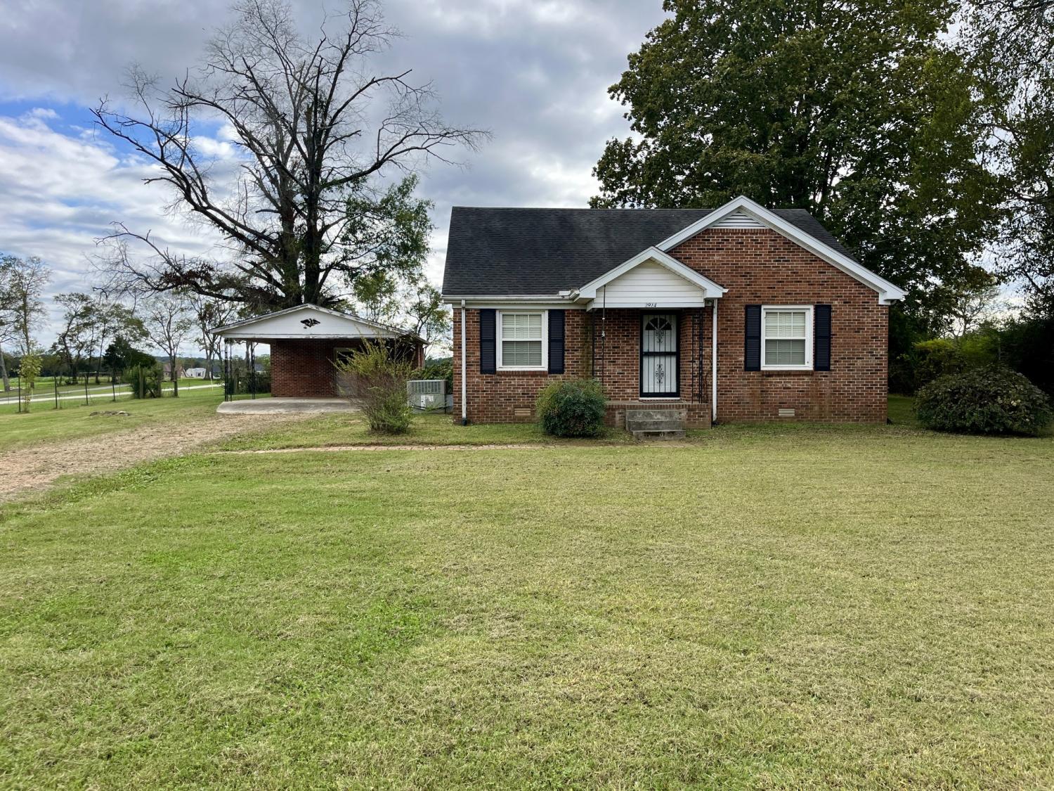 2914-E-Jefferson-Pike For Sale