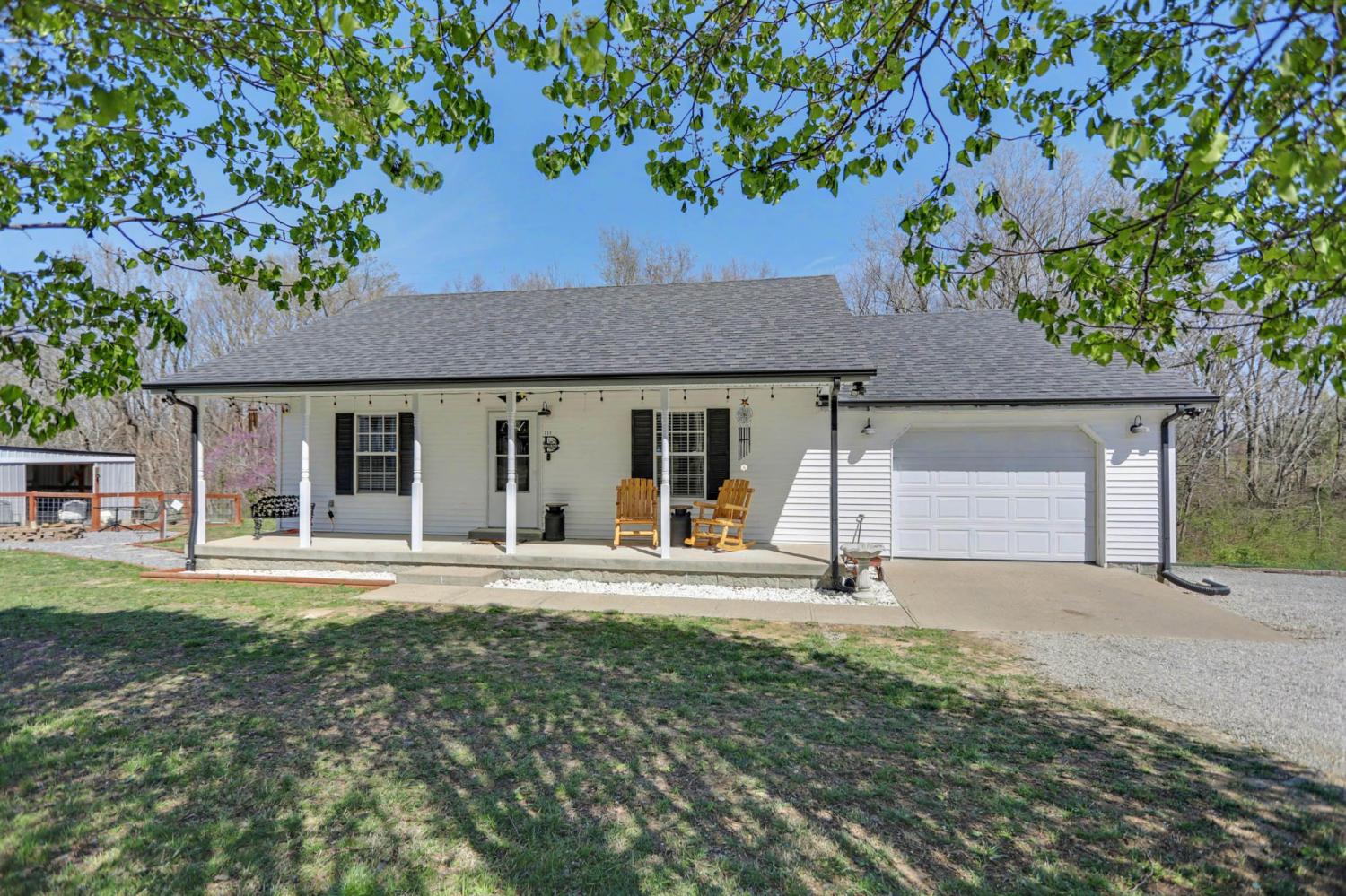 111-Oak-Forest-Rd For Sale