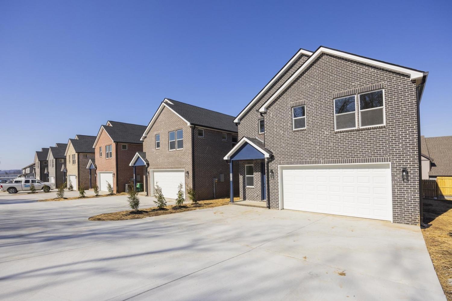 441-sandhill-rd For Sale