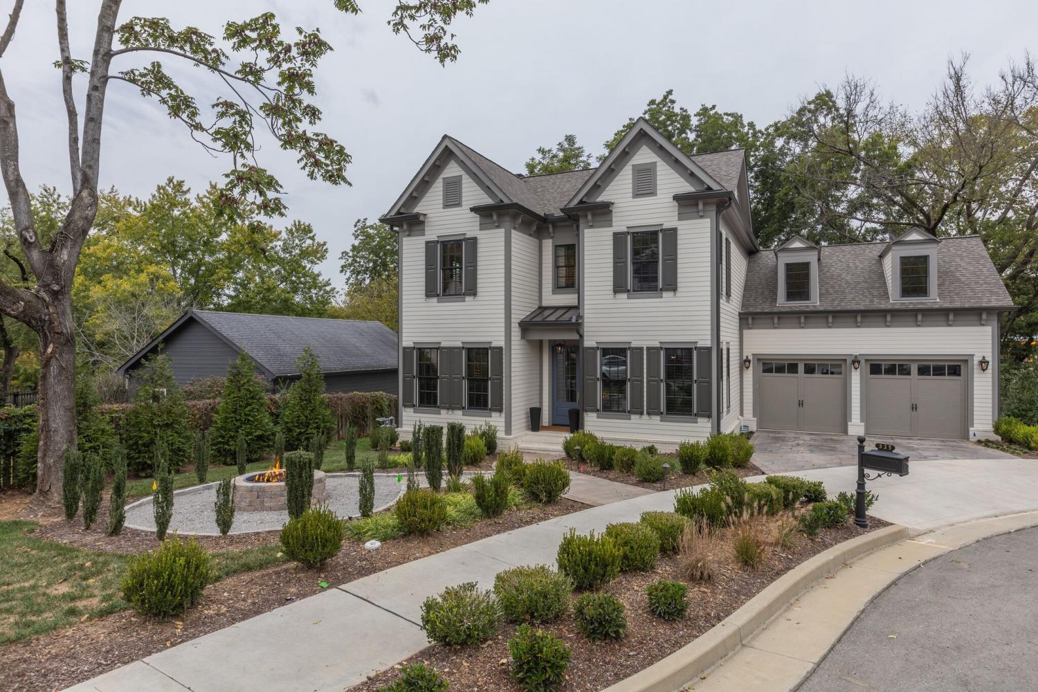 325-Fairpark-Court For Sale