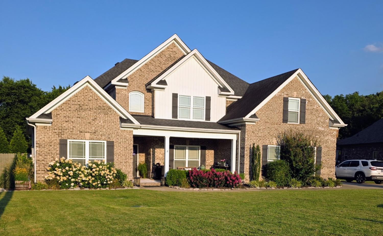 8009-Shelly-Plum-Dr For Sale