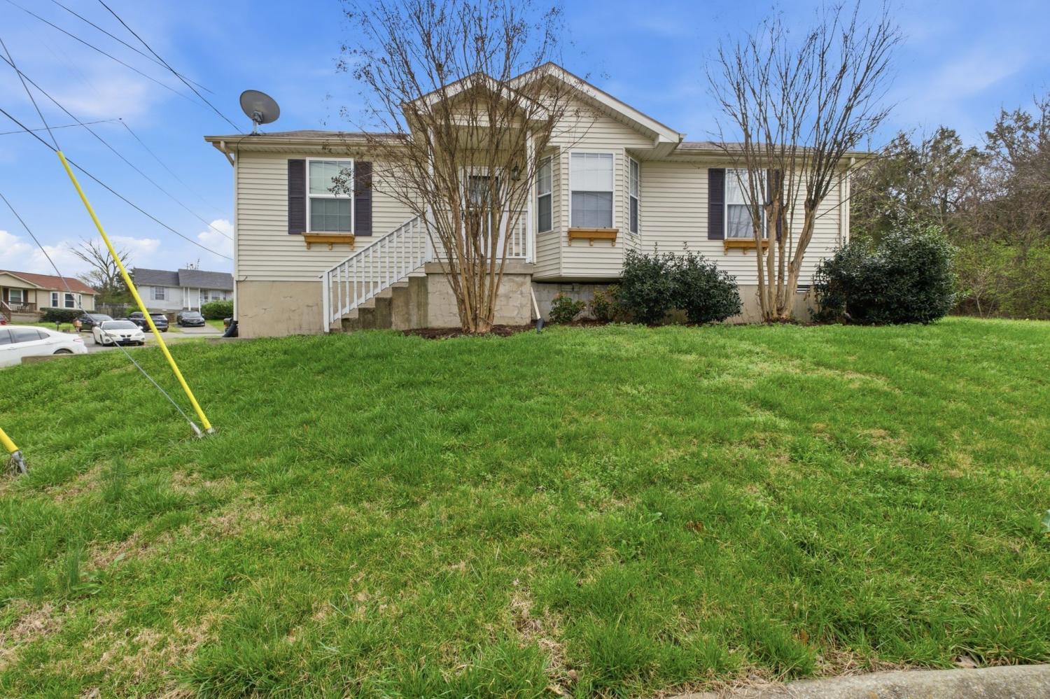 400-Shadetree-Ct For Sale