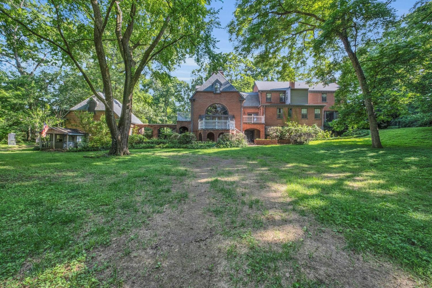 1038-Tyne-Blvd For Sale