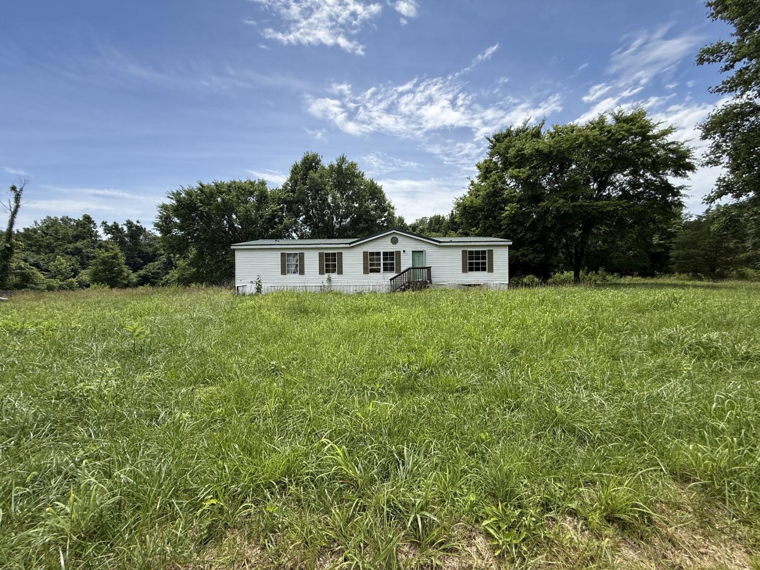 1271-Freeman-Loop For Sale