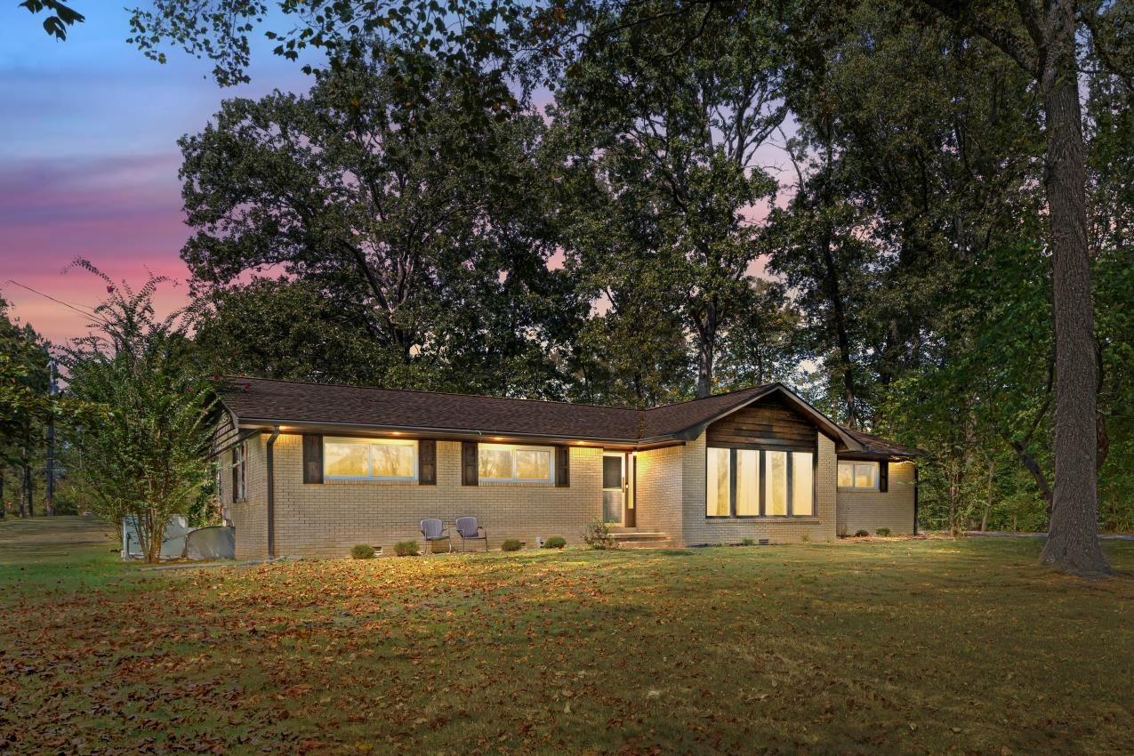 5-Eagle-Creek-Loop For Sale