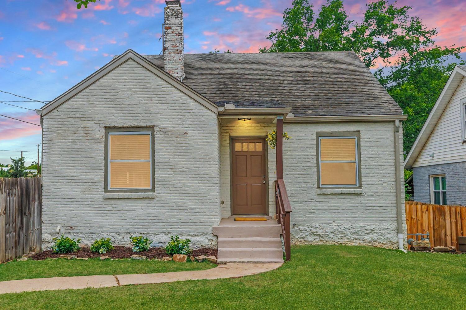 3703-Burrus-St For Sale