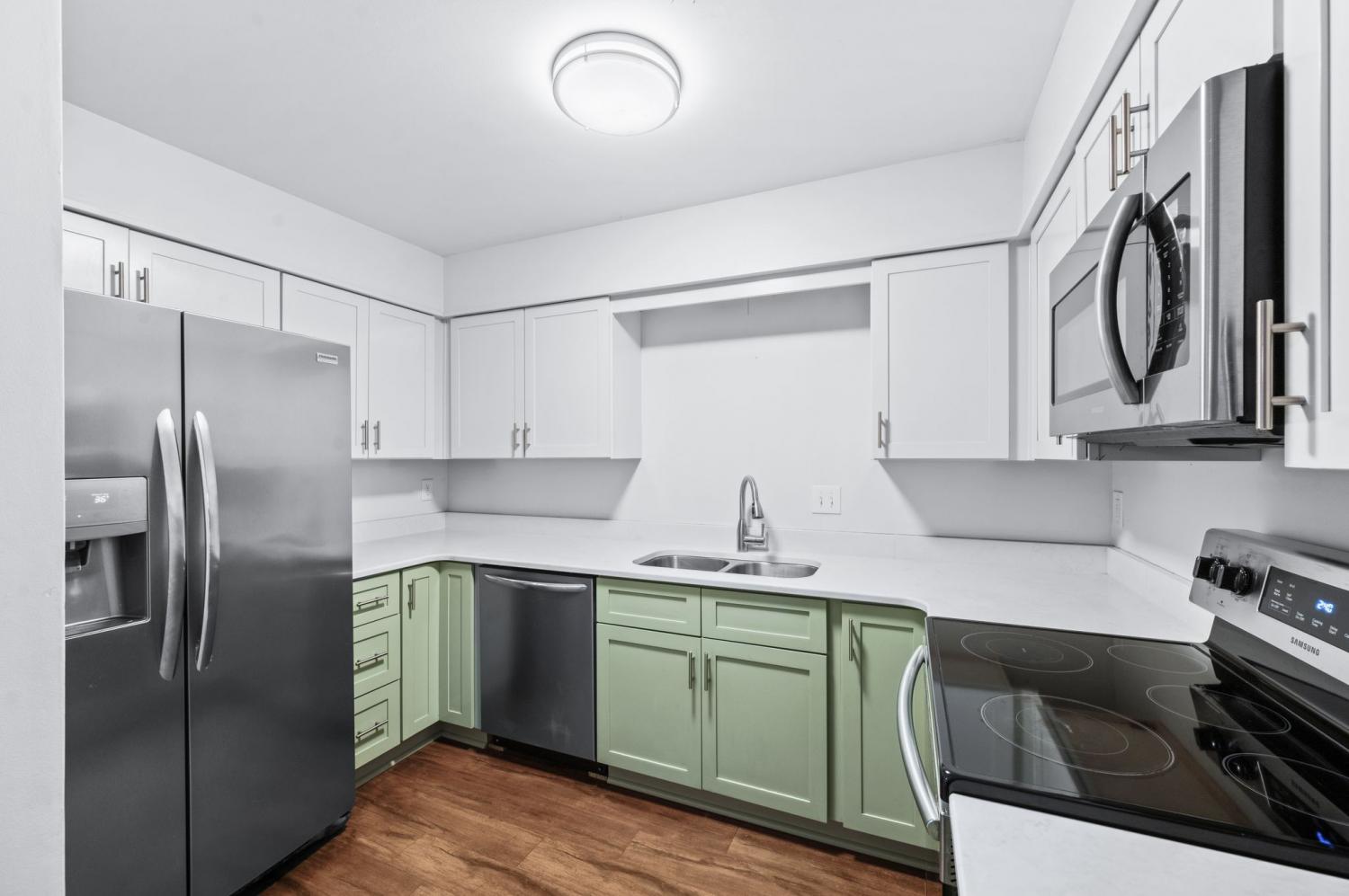 155-Ellington-Pl For Sale