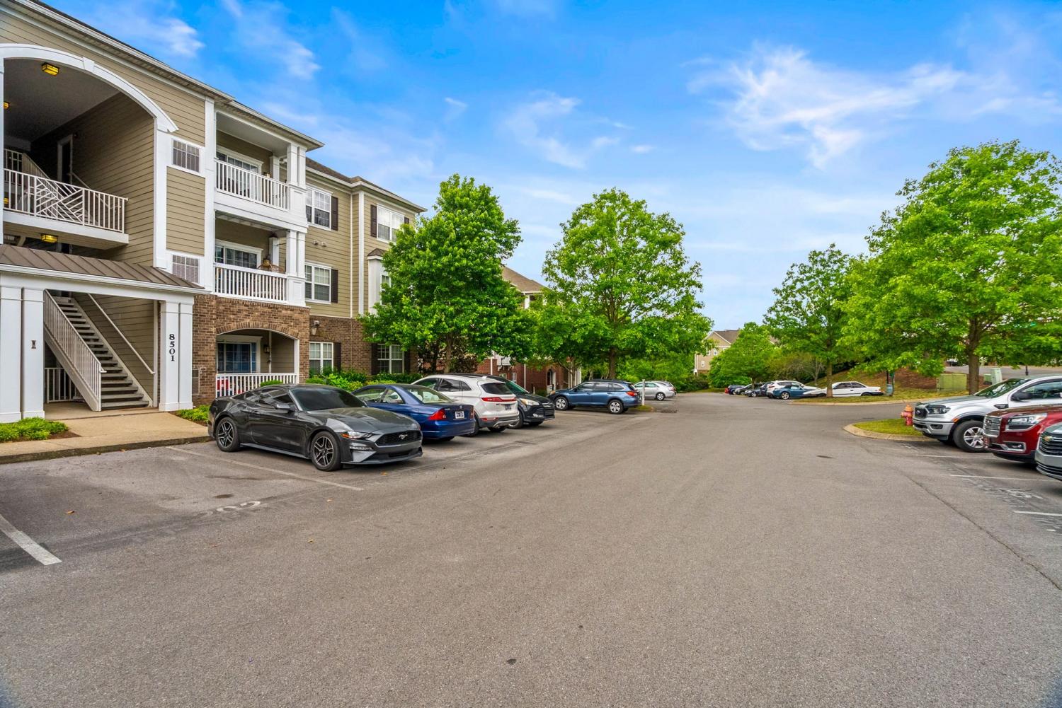 8501-Burnham-Ln For Sale