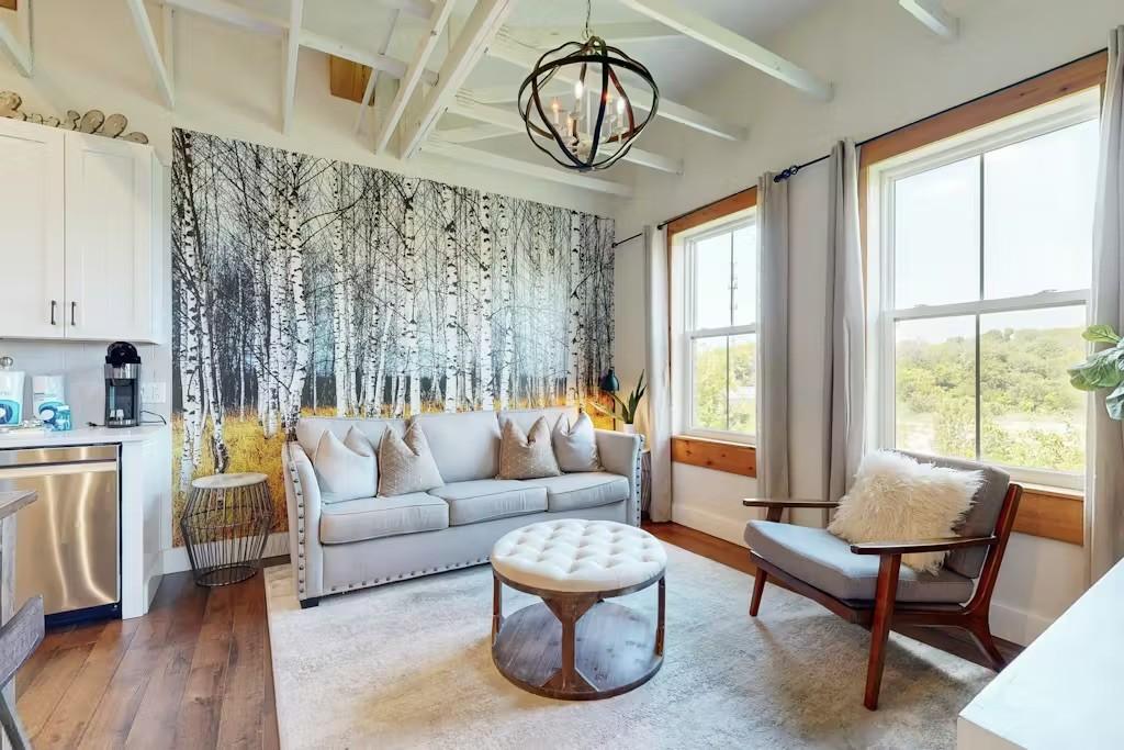 612-21st-Ave--N For Sale