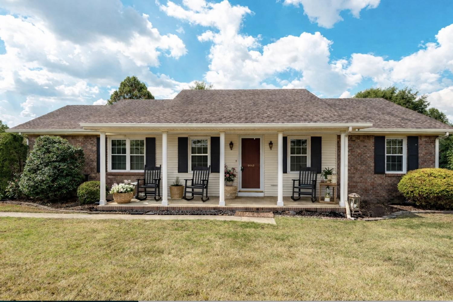 693-Greenfield-Ln For Sale