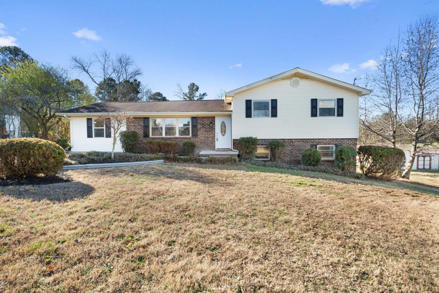 2442-SE-Ella-Drive For Sale