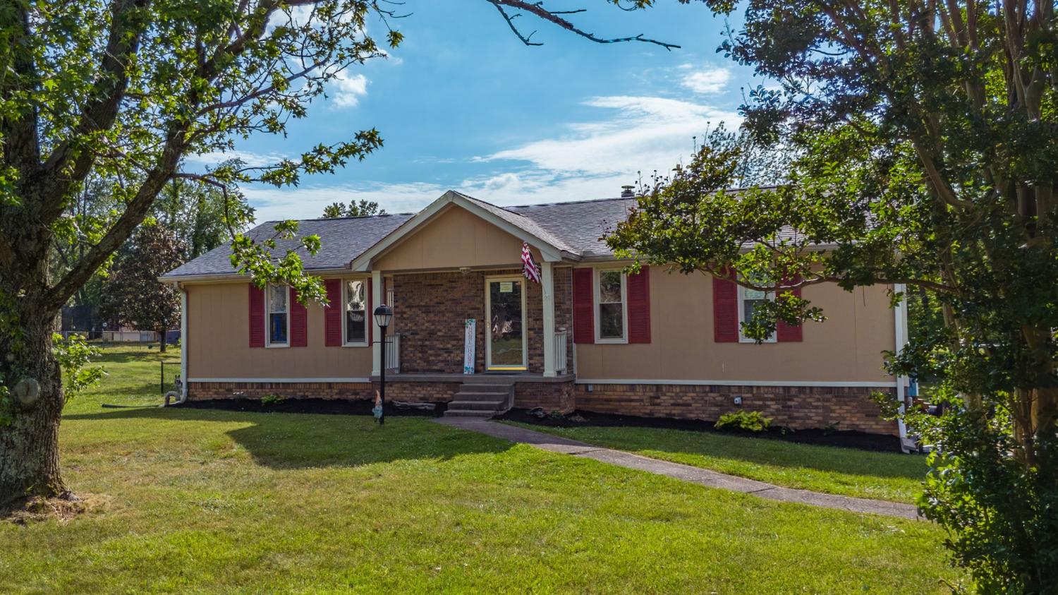309-Skyline-Dr For Sale