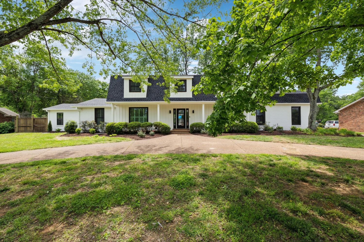 316-Rising-Sun-Ln For Sale