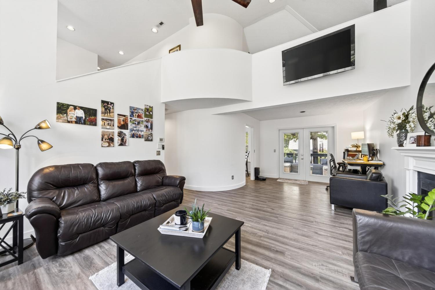 301-Poplar-Hill-Ct For Sale