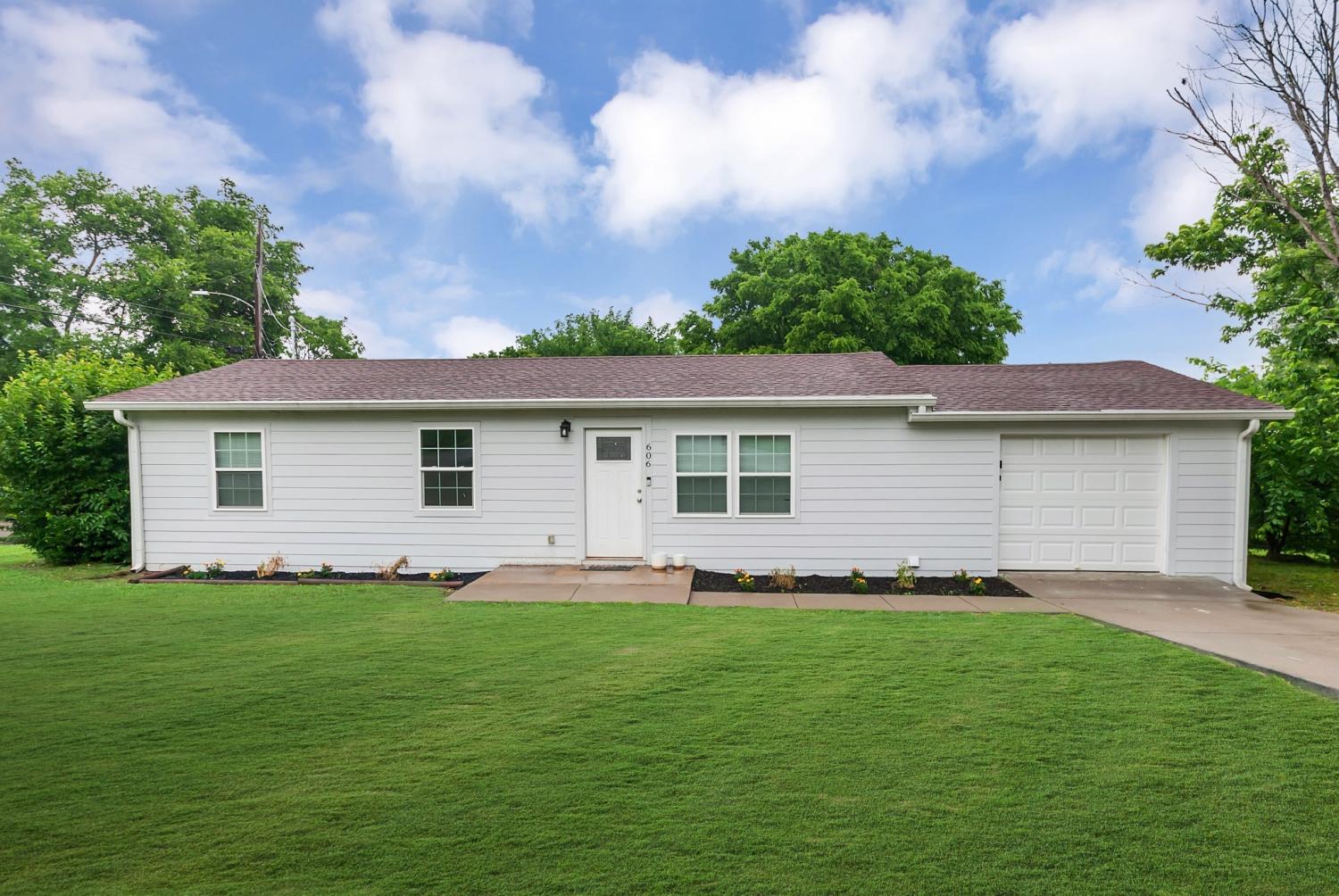 606-W-4th-St For Sale