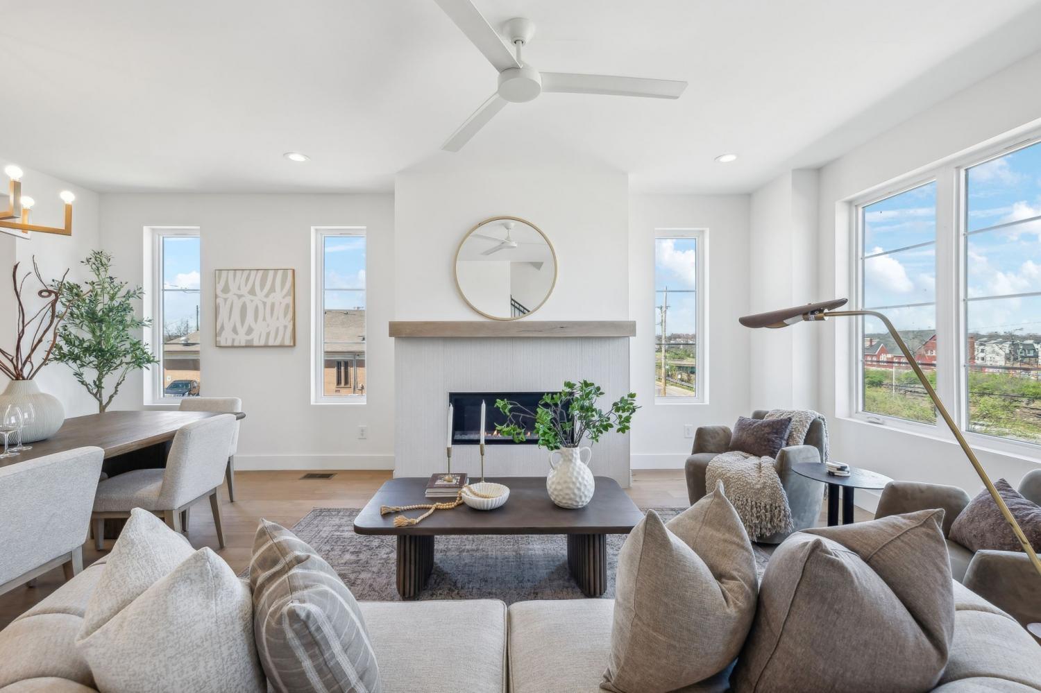 1019-12th-Ave--N For Sale