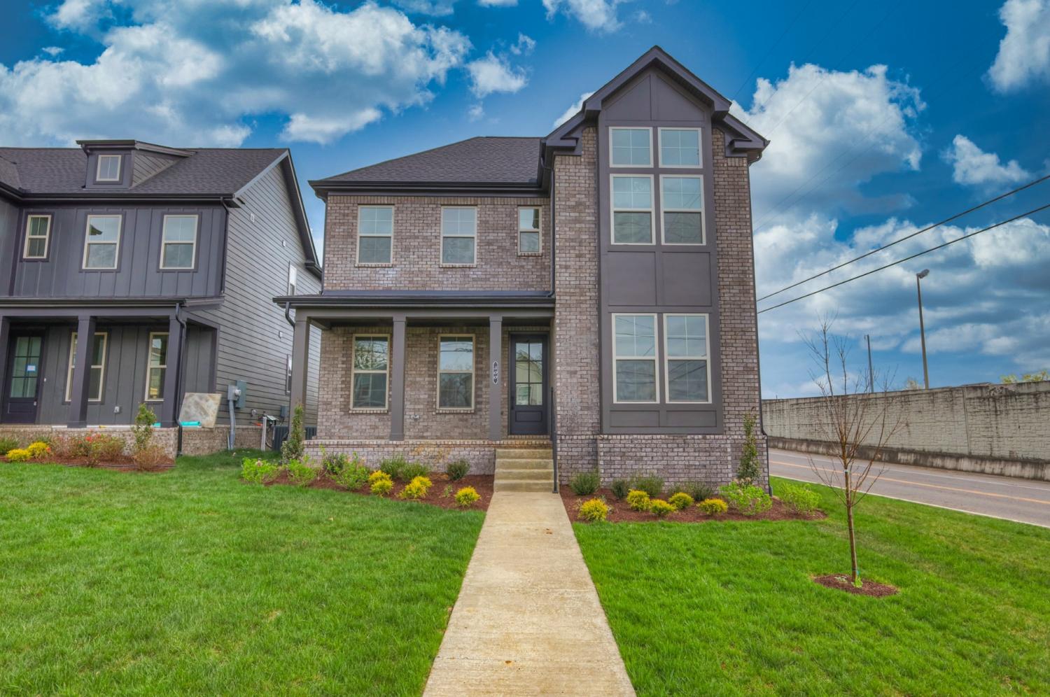 500-Eastboro-Dr For Sale