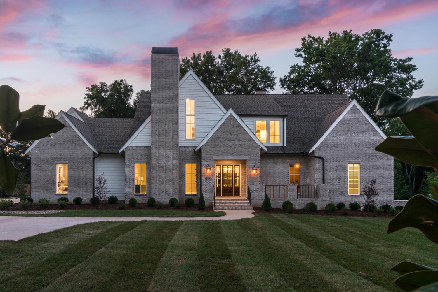 Brentwood Middle School Property for Sale