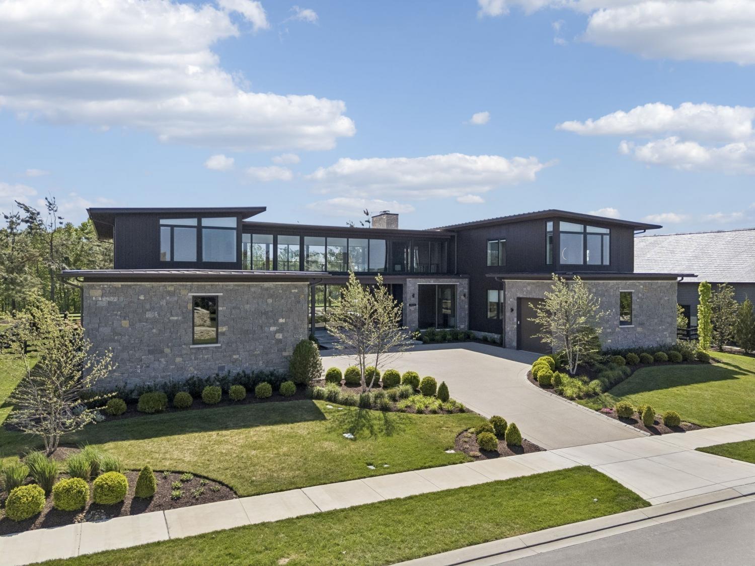 8005 Backwoods Dr TN 37046 For Sale - 