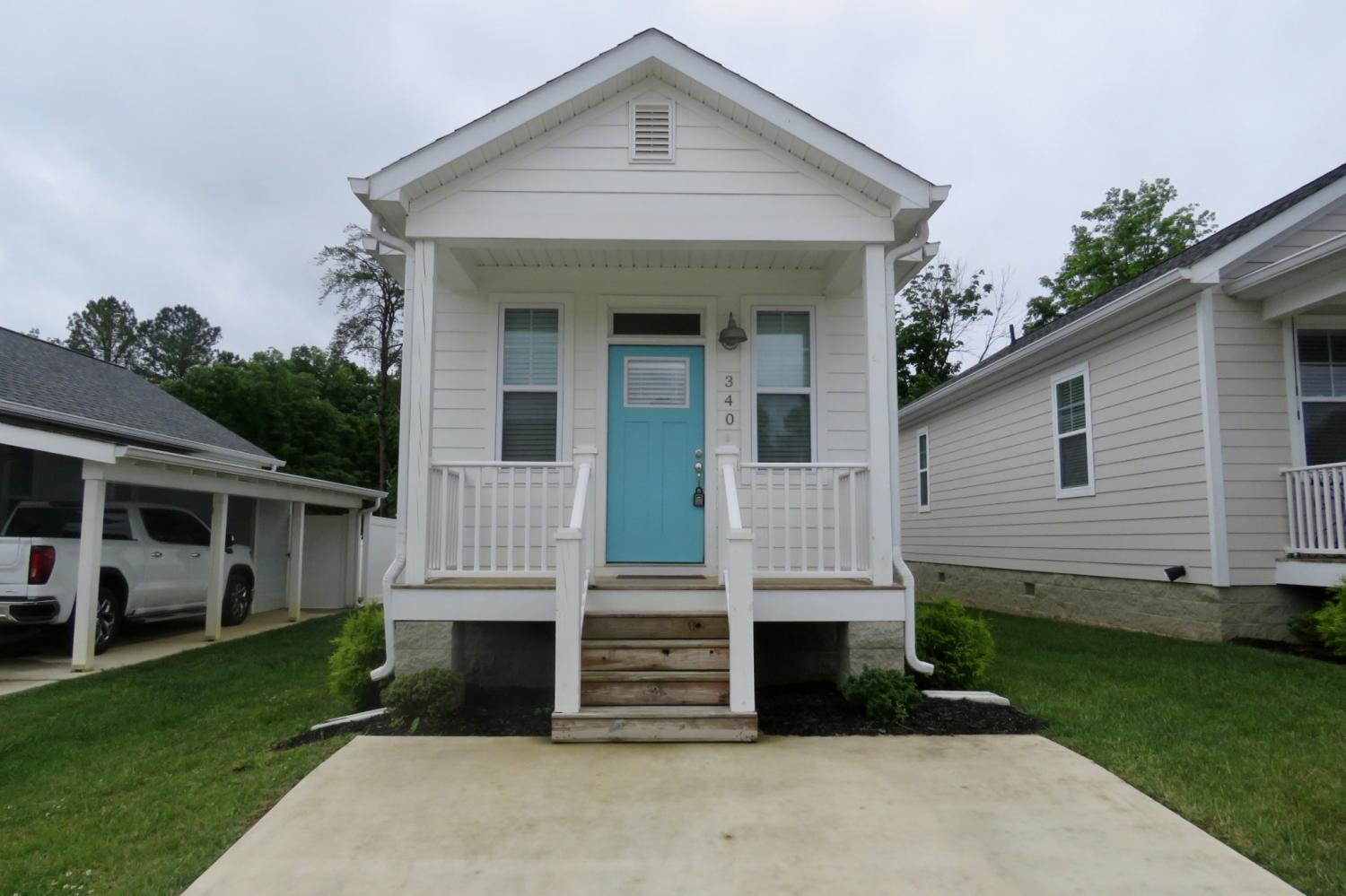 340-Hemlock-Cir For Sale