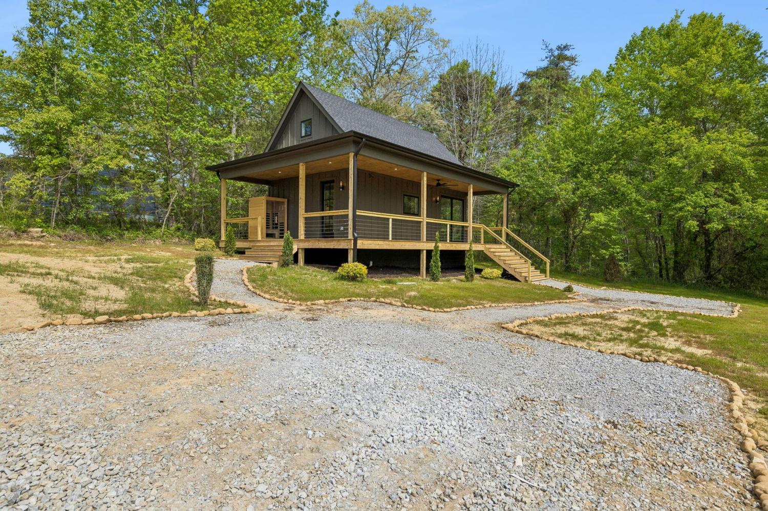 44-Dwellings-Drive For Sale