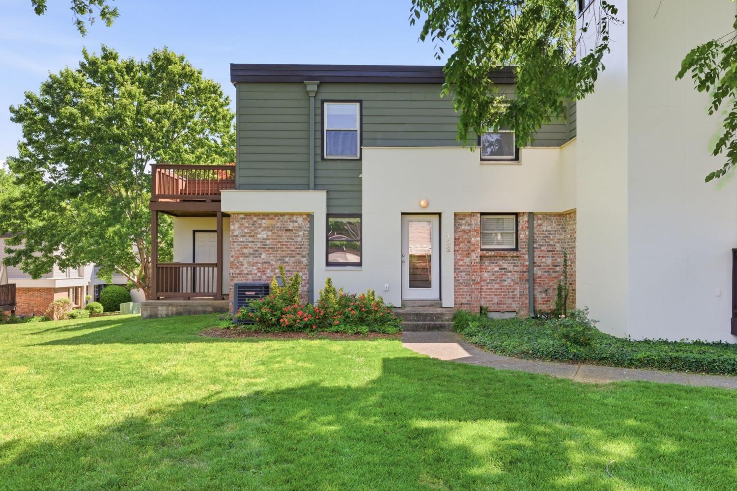 940-Gale-Ln For Sale