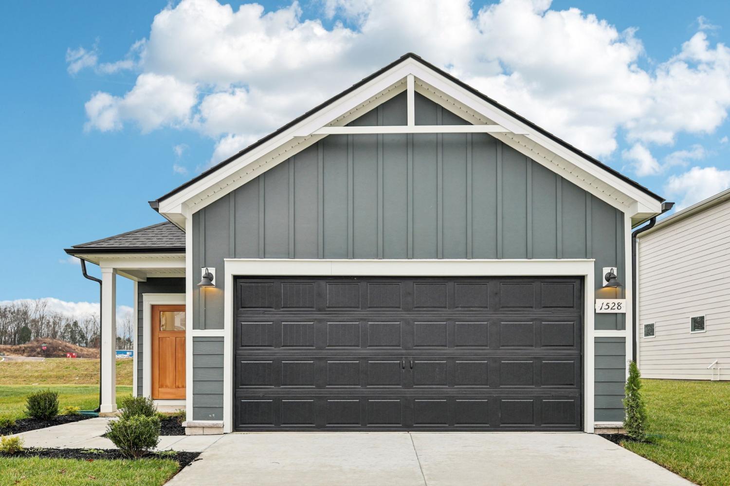 1528-Bear-Branch-Trace For Sale