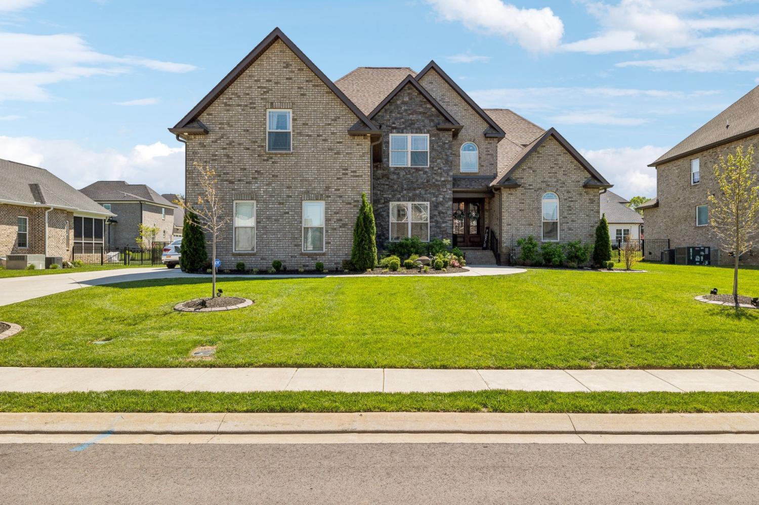 614-Reichert-Ct For Sale