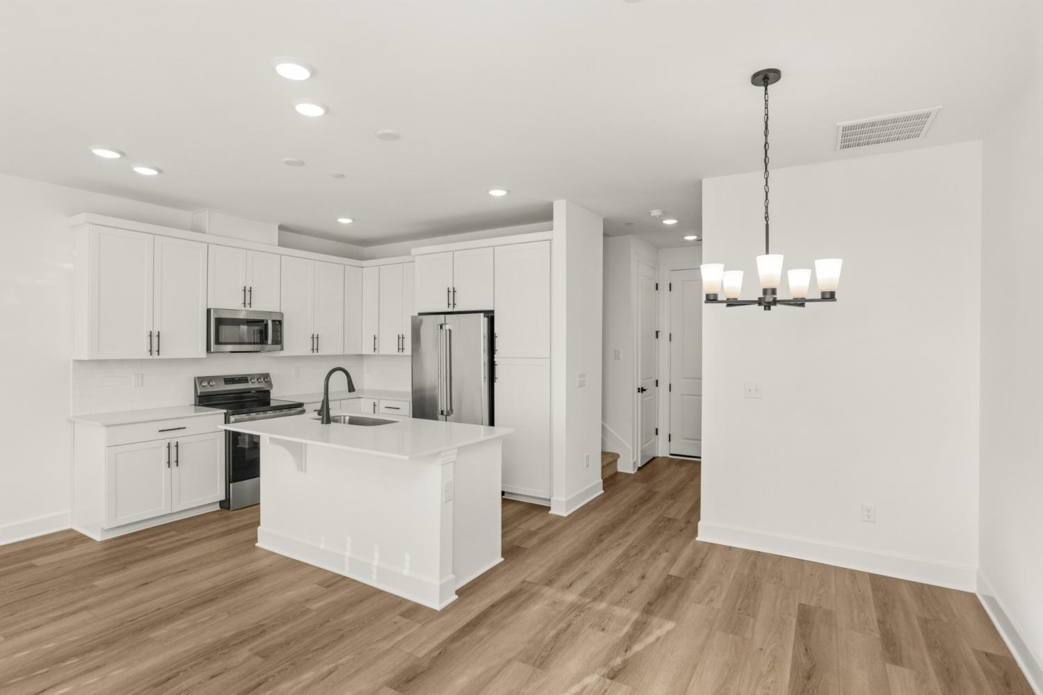 322-Lynwood-Station-Boulevard For Sale