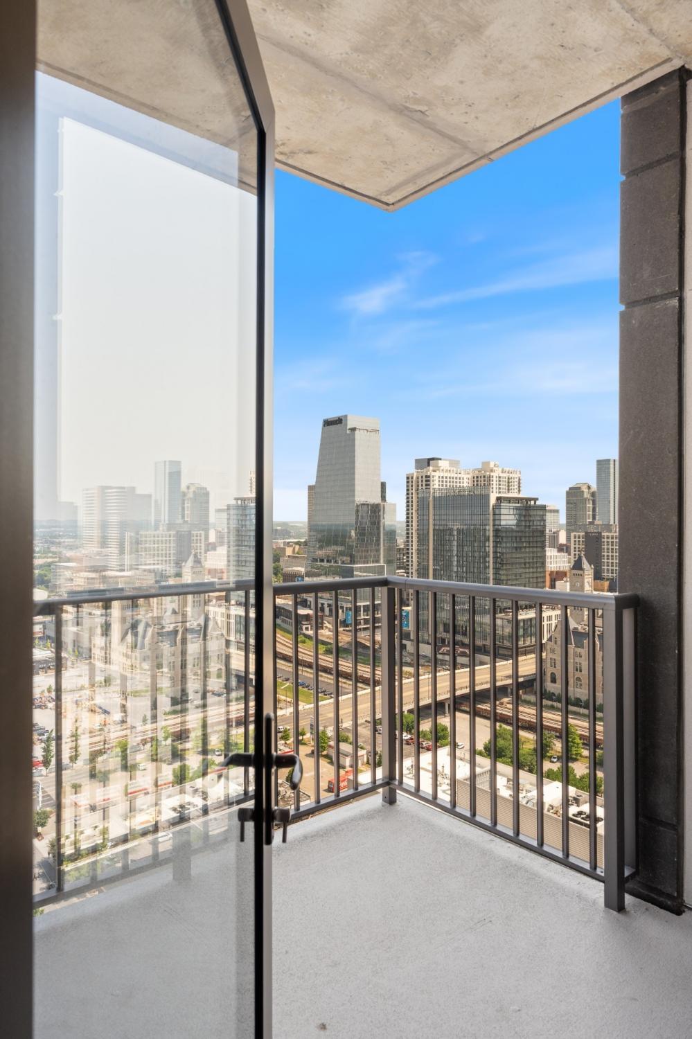 1212-Demonbreun-St For Sale