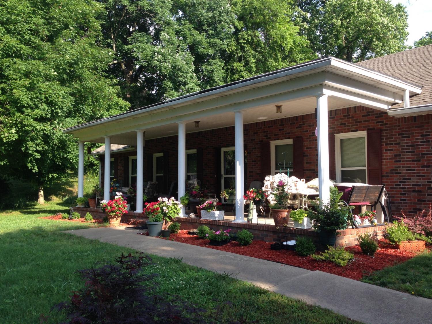 401-Lakeside-Dr For Sale
