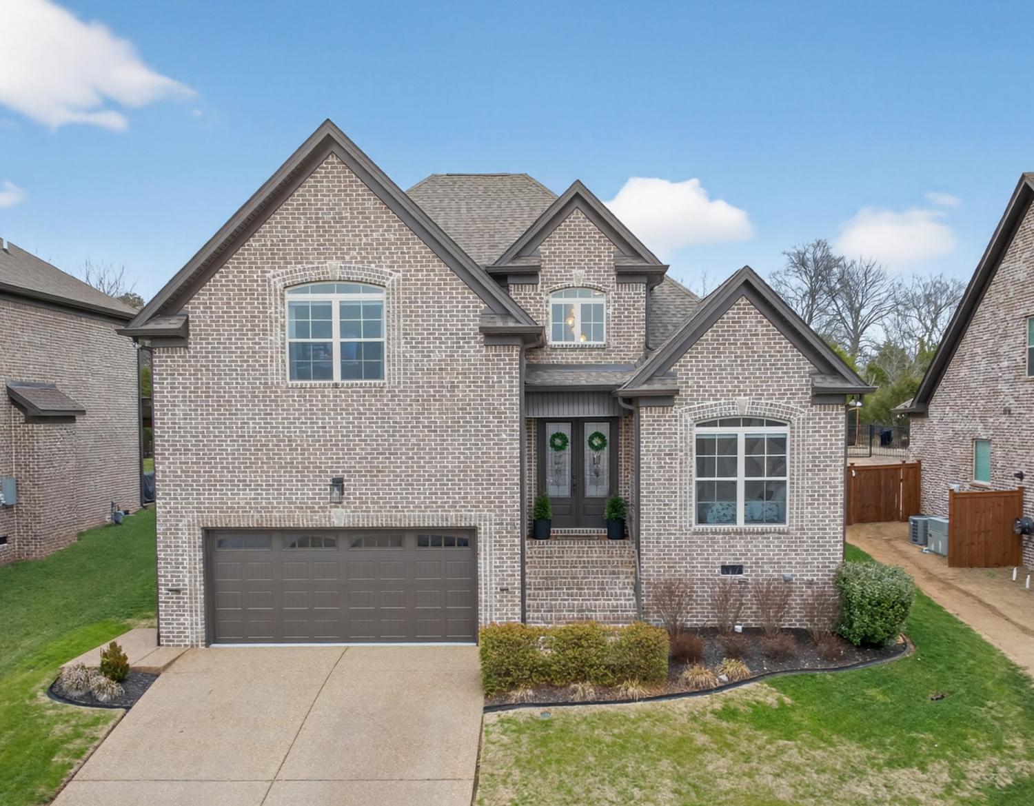 716-BROOKE-COVE For Sale